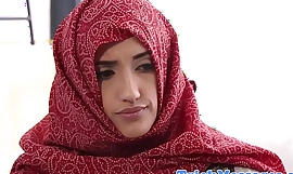 Arab coddle fucked and facialized by masseur