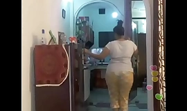 Hot desi indian bhabi shaking her sexi ass andboobs primarily bigo live...1