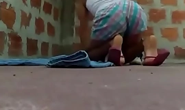 Delhi school girl fuck by padosi on terrace