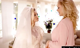 Bride seduced wits venerable Mom before wedding