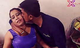 I fucked my indian heavy ass maid ,Visit ronysworld for more videos free.