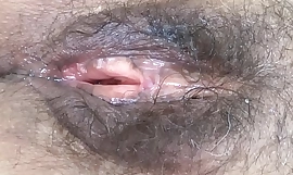 I show off my big hairy pussy after being fucked very fast by huge cocks