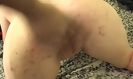 La zorra sucia Amanda es follada por el culo en POV (porn kingcuretv porn video )