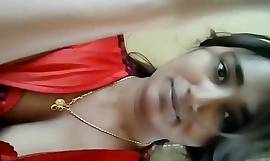 अभिनेत्री स्वाति नायडू का कैट के साथ हॉट रोमांस एक्सक्लूसिव वीडियो एमकेवी