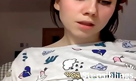 Apró Mell