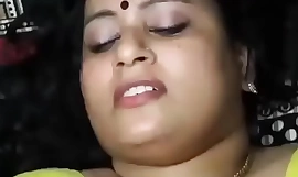 homely aunty increased by neighbour uncle above affective chennai having sex